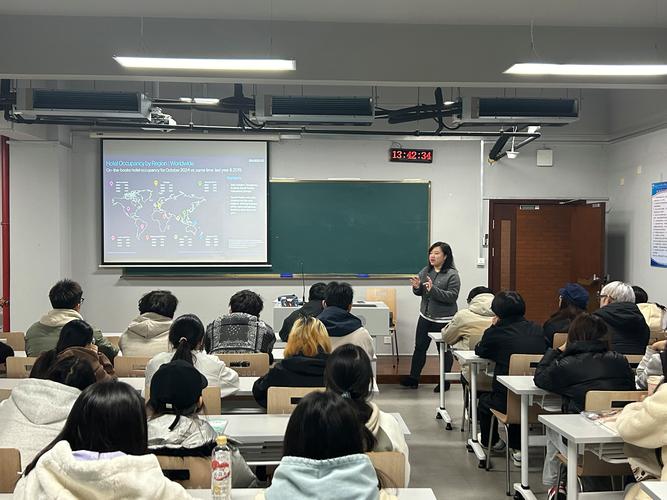 我院开展2024级酒店管理专业认知教育活动